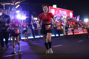 BIB: 24873, 259
                            <button type="button" onclick="openModal(20710037)" class="btn btn-primary btn-sm float-right btn-popup" data-toggle="modal" data-target=".modal-high-quality">
                        <i class="fas fa-shopping-cart"></i> Add to Cart
                    </button>
                                            <button type="button" onclick="isThisMe(20710037, true)" class="btn btn-success btn-sm float-right btn-popup btn-isme hidden" data-toggle="tooltip" data-placement="bottom" title="นี่คือรูปของคุณใช่ไหม คลิกที่นี่เพื่อเอาเข้าอัลบั้ม">
                        <i class="fas fa-plus"></i> Add to album
                    </button>
                    <button type="button" onclick="isThisMe(20710037, false)" class="btn btn-warning btn-sm float-right btn-popup btn-isnotme hidden">
                        <i class="fas fa-ban"></i> Remove from album
                    </button>